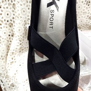 Anne Klein sport flats